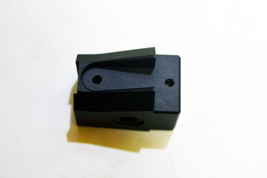 TWI Bullpupkit 固定ストック用ブロック